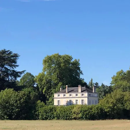 La Maison Au Cedre
