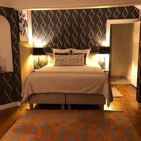 La Maison Au Cedre Bed & Breakfast