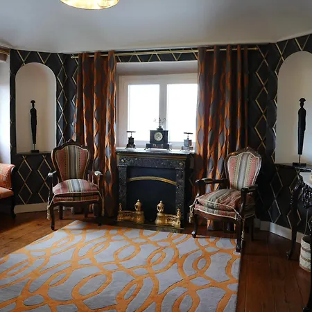 Bed & Breakfast La Maison Au Cedre 4*