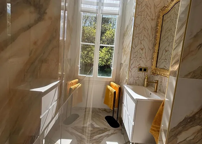 La Maison Au Cedre Marsac-sur-l'Isle